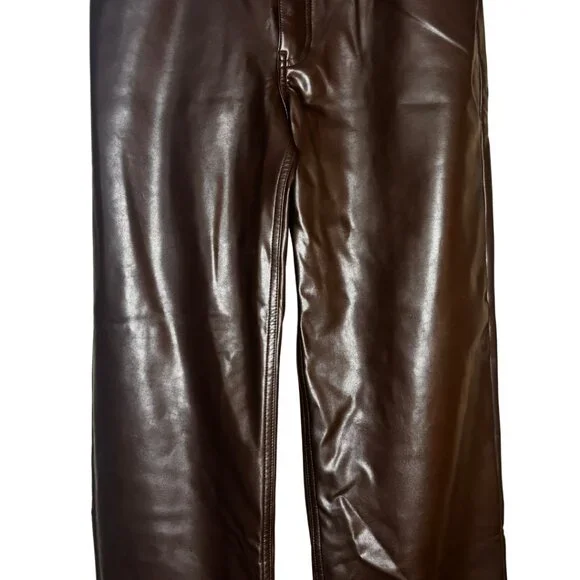 262. Abercrombie & Fitch Vegan Leather High-Rise PantsBrownSize 6S